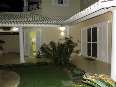Cabo Frio Beach Home In Gated Neighborhood